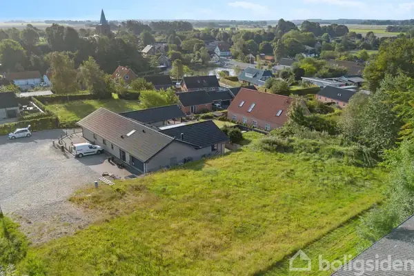 Helårsgrund på Hejnskildevej 17, 8450 Hammel