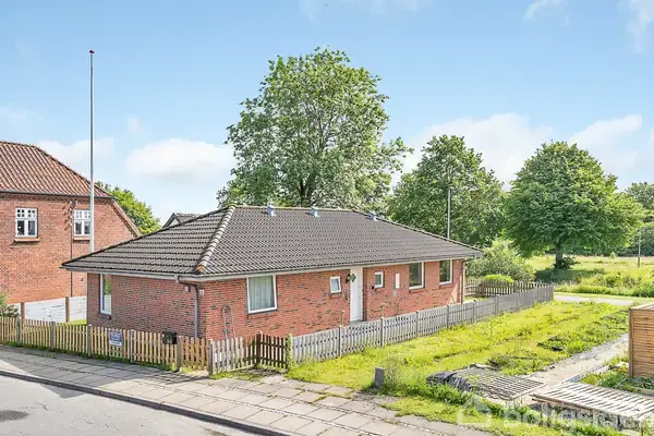 Villa på Winkelsgade 23, 9352 Dybvad