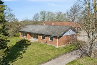 Landejendom på Langelinie 59, Borum, 8471 Sabro