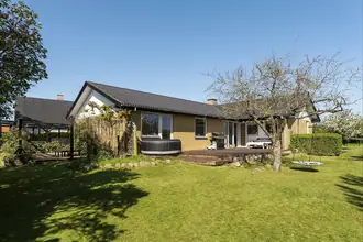 Villa på Østervænget 13, Haldbjerg, 9900 Frederikshavn