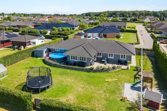 Villa på Ertebøllevej 16, 4840 Nørre Alslev