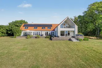 Villa på Middelgrundsvej 4, 4912 Harpelunde