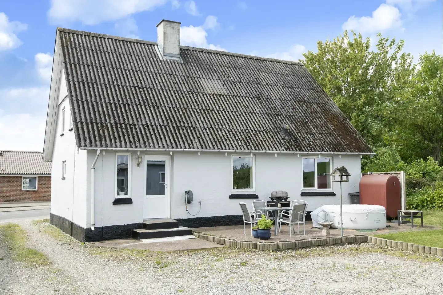 Landlig idyl med plads til drømme og udsigt til åbne vidder