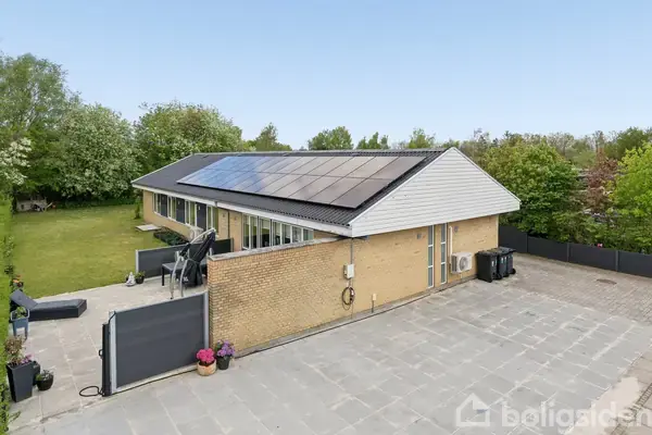 Villa på Lindevej 37, 7470 Karup J
