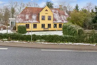 Villa på Midtvej 2, Stevning, 6430 Nordborg