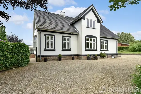 Villa på Buen 16, 7321 Gadbjerg