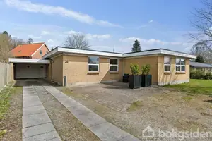 Villa på Kærsgårdsvej 26, 8600 Silkeborg