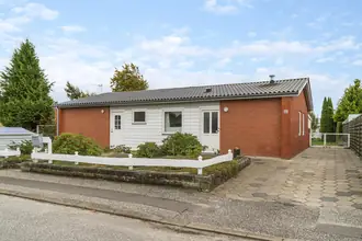 Villa på Rønnebærvej 43, 4990 Sakskøbing