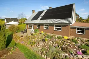 Villa på Nybyggervej 2, 8410 Rønde