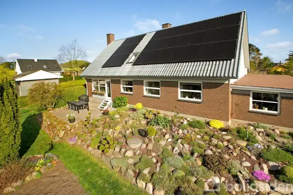 Villa på Nybyggervej 2, 8410 Rønde