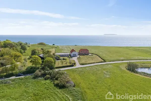 Landejendom på Kristoffervejen 3, 8400 Ebeltoft