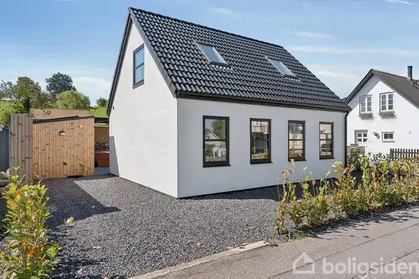 Villa på Præstøvej 30, 4700 Næstved