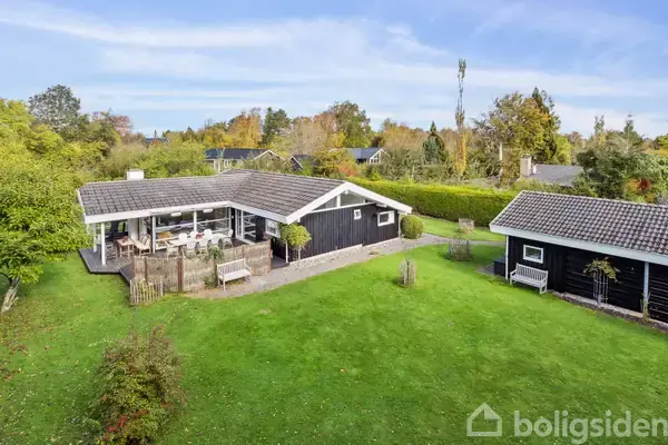 Fritidsbolig på N P Nielsens Vej 10, 3220 Tisvildeleje