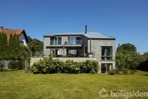 Villa på Strandvænget 8, 3050 Humlebæk