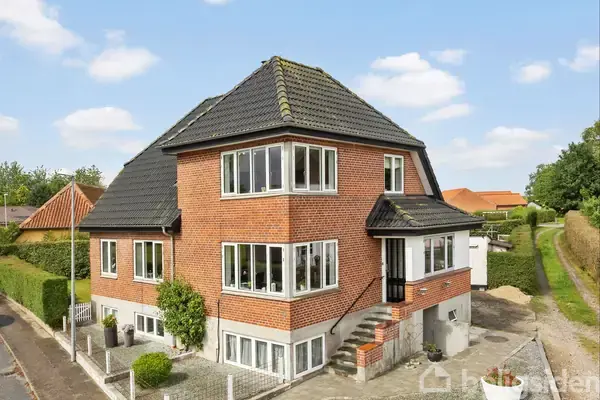 Villa på Tinghøjvej 8, 8920 Randers NV