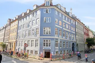 Ejerlejlighed på Sankt Peders Stræde 18, 2. th., 1453 København K