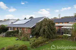 Villa på Hasselvej 3, 6971 Spjald