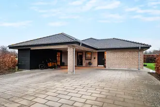 Villa på Tangsøparken 52, Hammerum, 7400 Herning