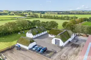 Landejendom på Mølbyvej 6, 6760 Ribe