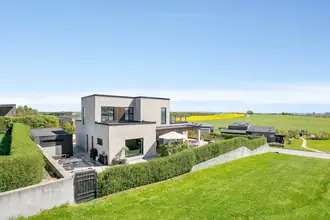Villa på Fruenseje 12, 8541 Skødstrup