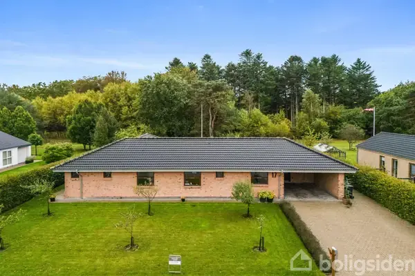 Villa på Rebslagervej 17, 9300 Sæby