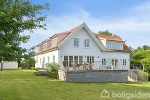 Landejendom på Grønholtvangen 8, 3480 Fredensborg