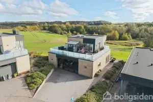 Villa på Holmebakken 12, 8382 Hinnerup