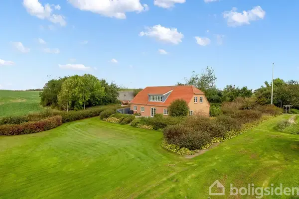 Landejendom på Gudumvej 73, 7620 Lemvig