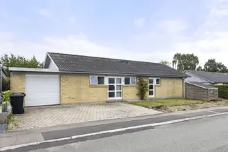Villa på Montanavej 3, 4200 Slagelse