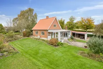 Villa på Glattrupvej 6, Rårup, 7130 Juelsminde