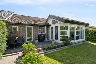Rækkehus på Tranehøjen 286, Dyrup, 5250 Odense SV