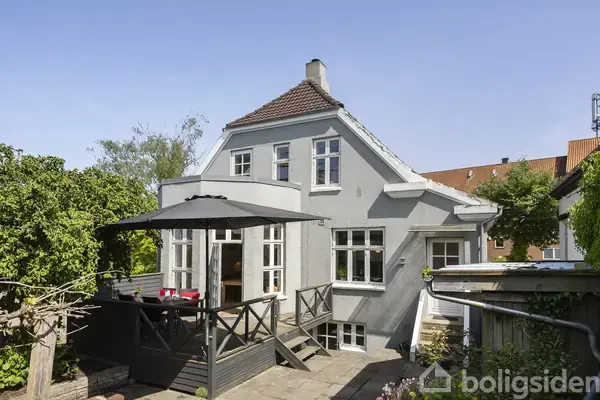 Villa på Læssøegade 1, 6000 Kolding