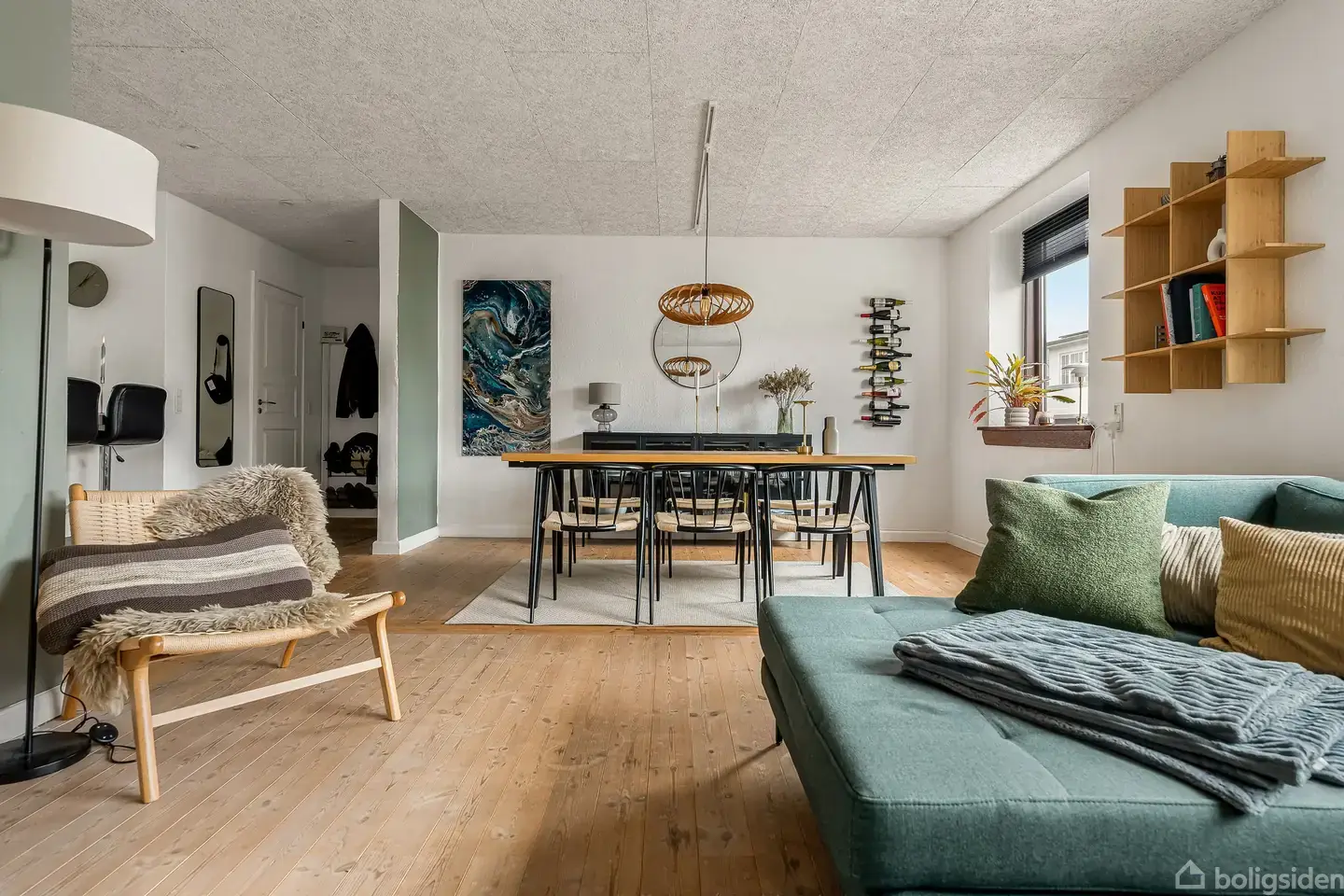 Moderne indflytningsklar lejlighed i Herning centrum