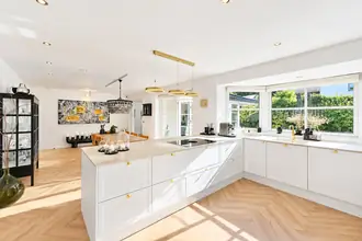 Villa på Rungstedvej 51, 2960 Rungsted Kyst