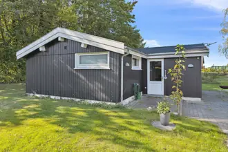 Villa på Granbakken 4, Lyndby, 4070 Kirke Hyllinge