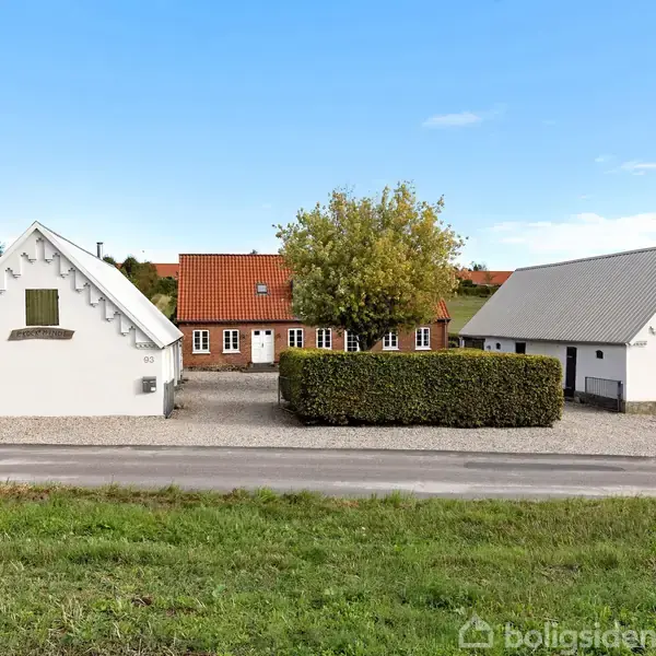Landejendom på Romaltvej 93, 8960 Randers SØ