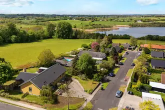 Villa på Søbakken 60, Svogerslev, 4000 Roskilde