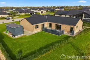 Villa på Sønderparken 83, 6740 Bramming