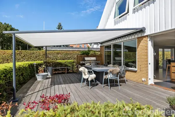 Villa på Strandvejen 99, 3700 Rønne