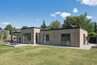 Villa på Rødegårdsvej 9B, Hareskov, 3500 Værløse