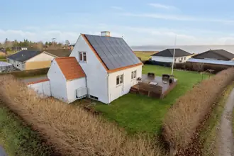 Villa på Bakkevej 2, Valsted, 9240 Nibe