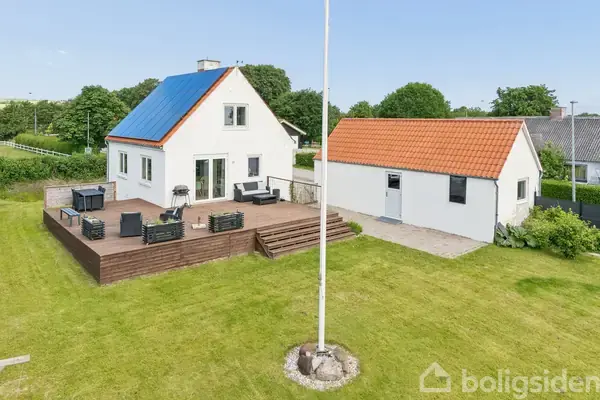 Villa på Bakkevej 2, 9240 Nibe