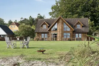 Villa på Strandbakken 37, Helnæs, 5631 Ebberup