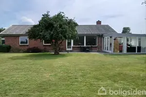 Villa på Frøken Sophiesvej 3, 8981 Spentrup