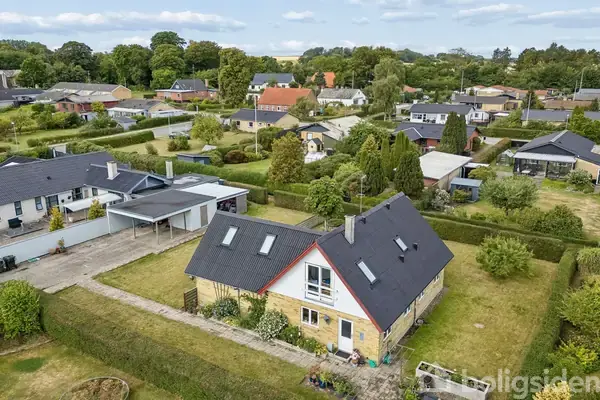 Villa på Åvangen 7, 8444 Balle