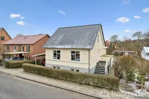 Villa på Stadion Alle 18, 7100 Vejle