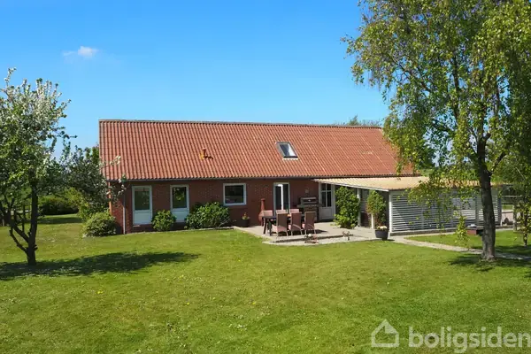 Landejendom på Kalkværksvej 3, 7790 Thyholm
