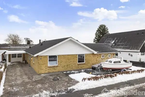 Villa på Nørgårdsvej 51, 9970 Strandby