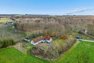 Landejendom på Elsegårde Skovvej 14, 8400 Ebeltoft