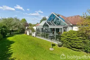 Villa på Nældebjergvej 1, 2670 Greve